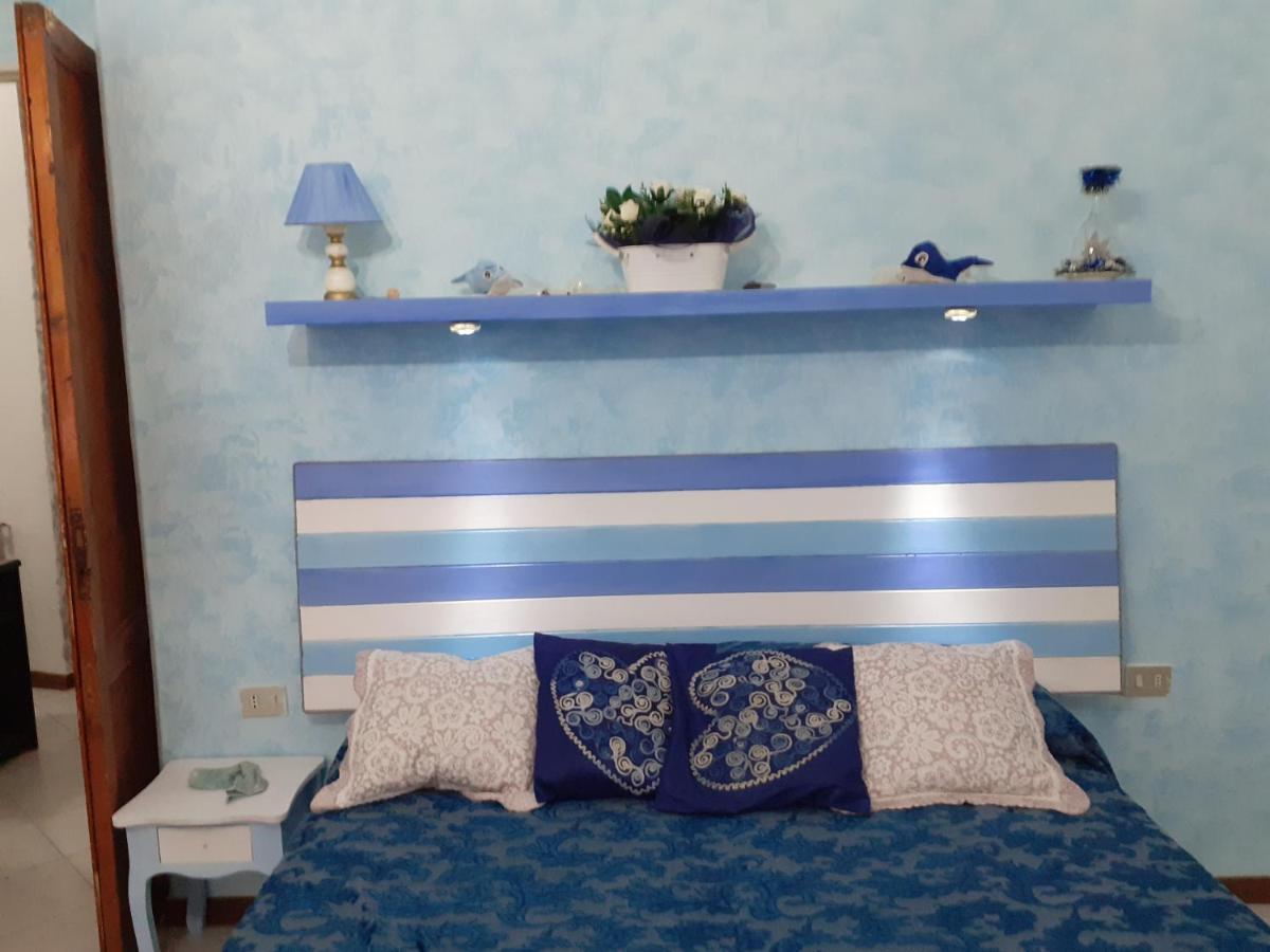 La Maison Des Caprices_ La Spezia _Stazione_5Terre ภายนอก รูปภาพ