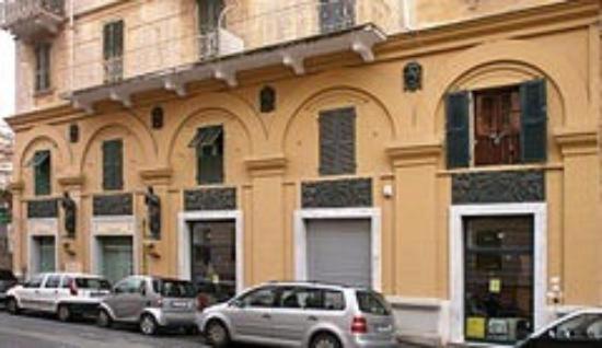 La Maison Des Caprices_ La Spezia _Stazione_5Terre ภายนอก รูปภาพ