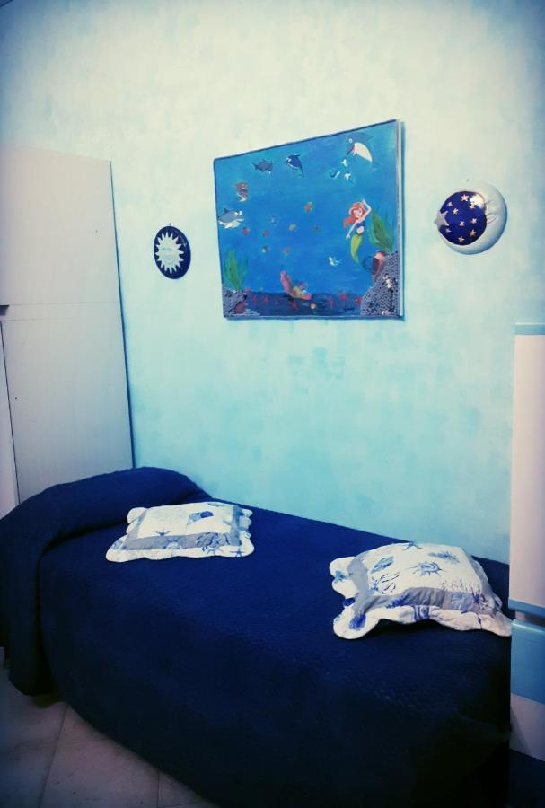 La Maison Des Caprices_ La Spezia _Stazione_5Terre ภายนอก รูปภาพ