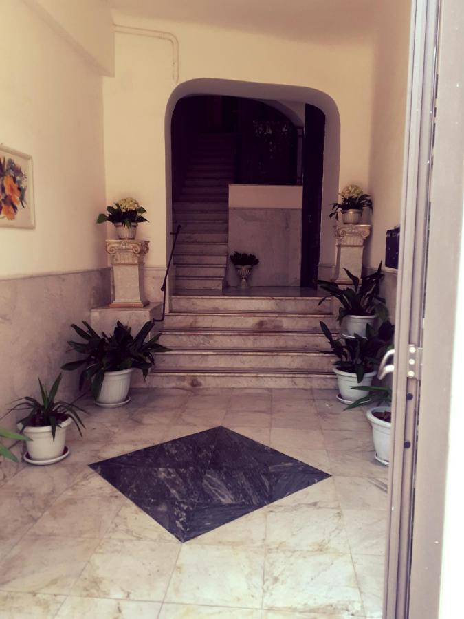 La Maison Des Caprices_ La Spezia _Stazione_5Terre ภายนอก รูปภาพ
